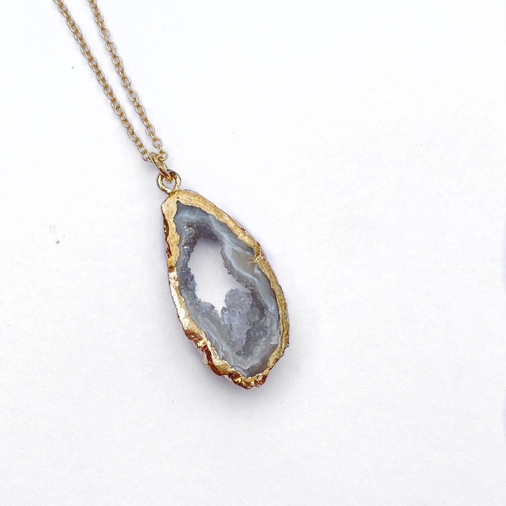 Druzy Agate Slice Crystal Necklace